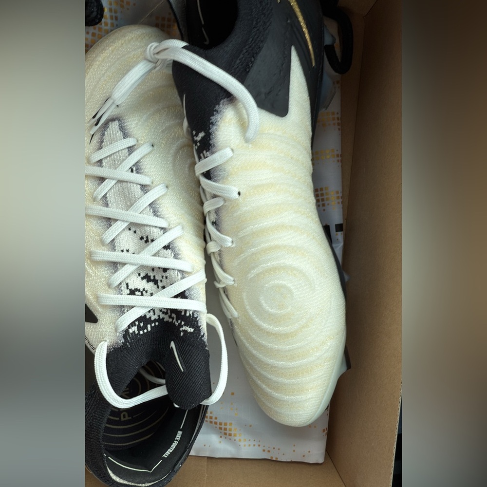 Phantom GX 2 Elite White Gold